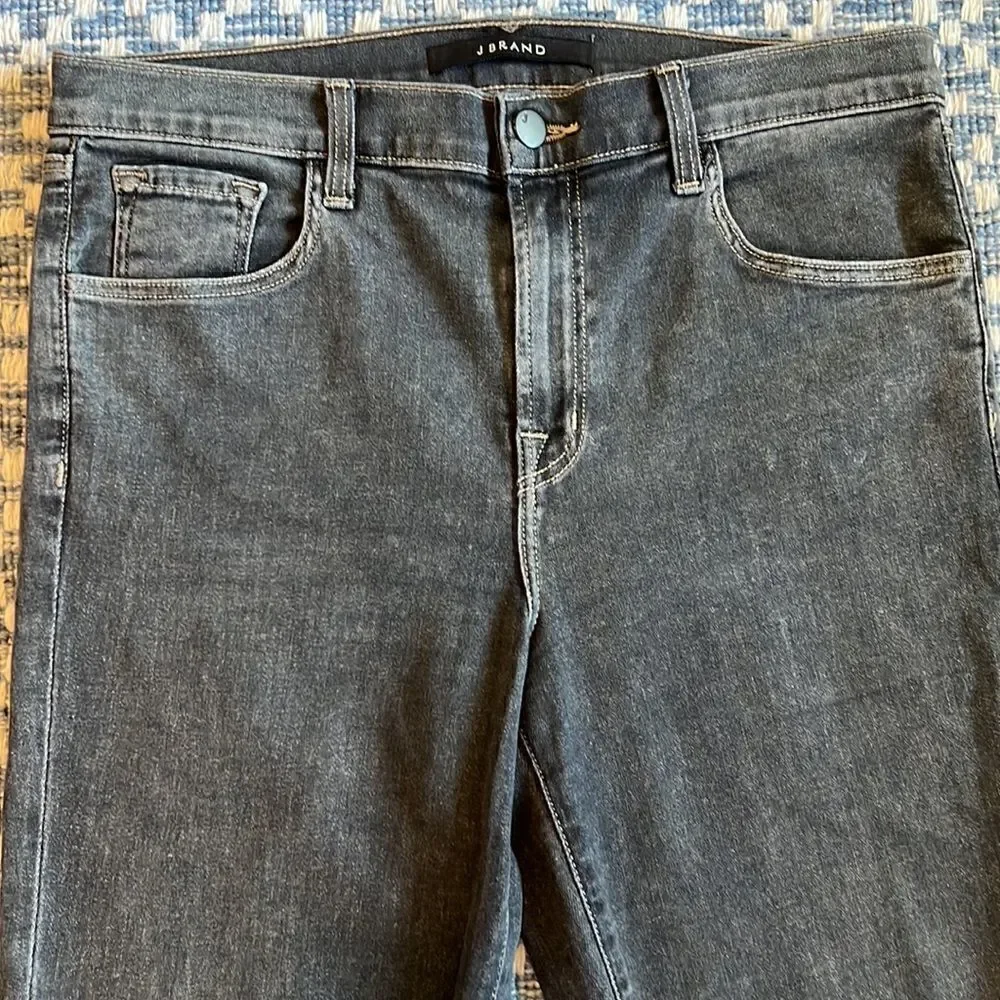 J Brand Women’s 28 Indigo Dark Grey Washed Jeans with Distressed Ankles